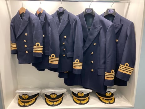 写真撮影用の制服
