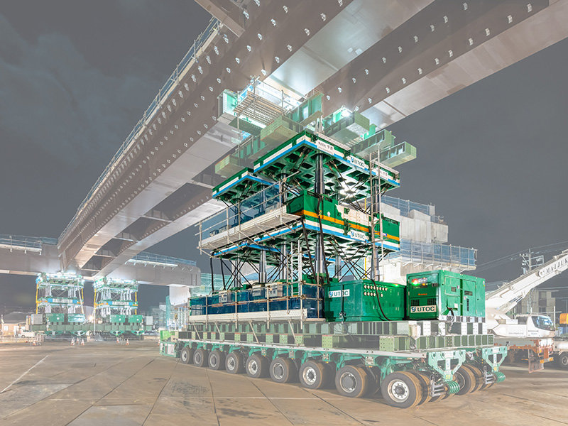 スーパーテーブルリフト_宇徳