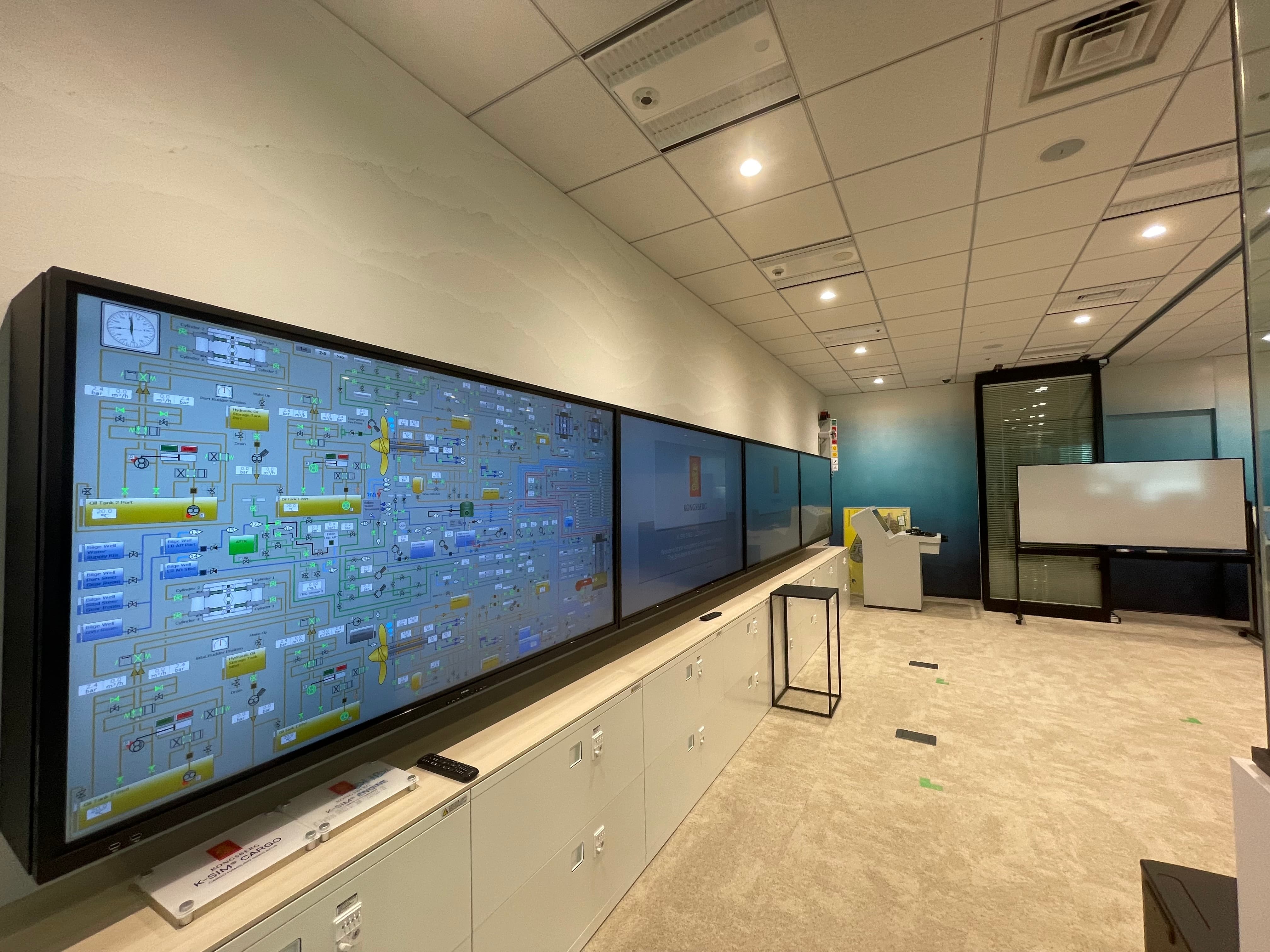 MOL Maritime Training and Education Features of Engine Room Simulator Training