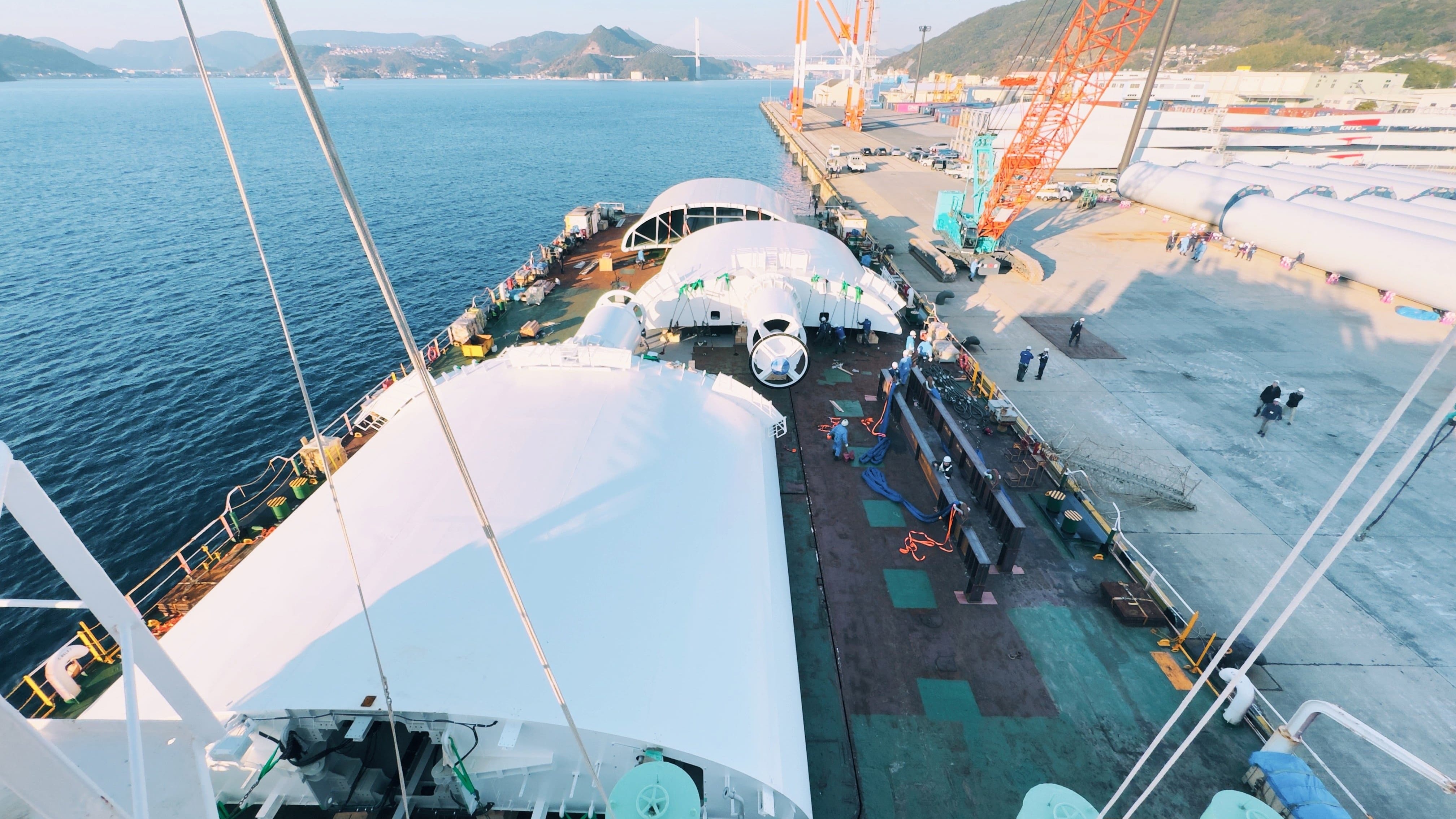 総合輸送ソリューション COMPREHENSIVE TRANSPORT