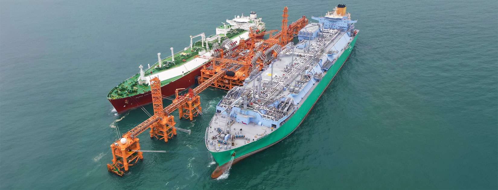 LNGインフラ事業