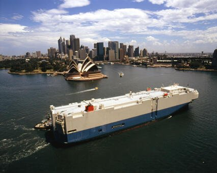 MOL is the first Japanese shipping company certified under the Australia Department of Agriculture's Vessel Seasonal Pest Scheme (VSPS).